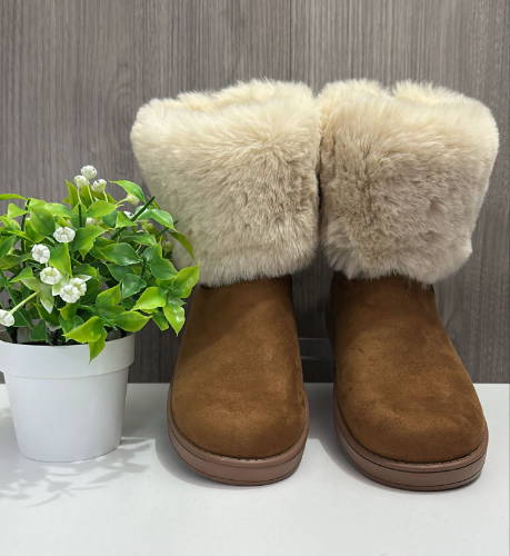 Botas peluche GBG No. 7