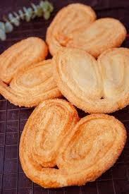 CORAZONES DE HOJALDRE