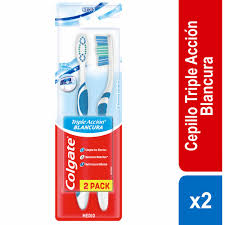 Cepillo colgate triple accion blancura