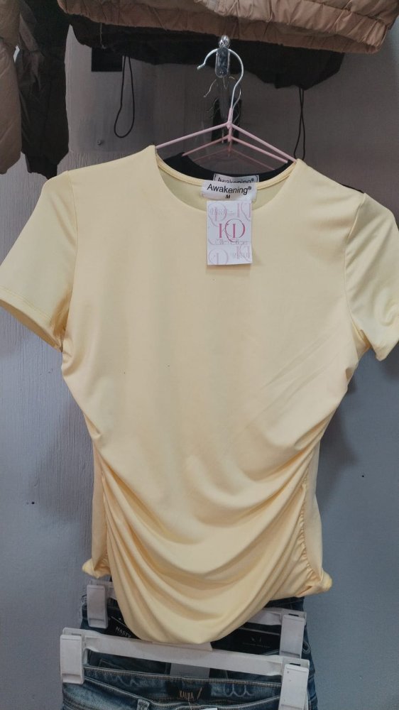 BLUSA AWAKENING CUELLO REDONDO