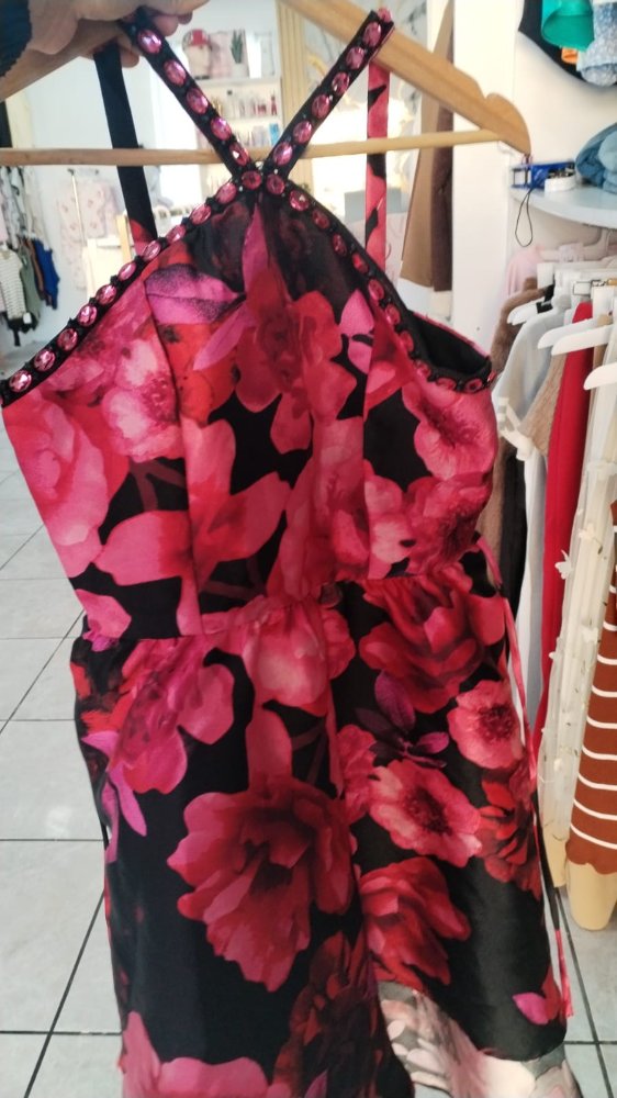 VESTIDOS FLORES ROSADAS