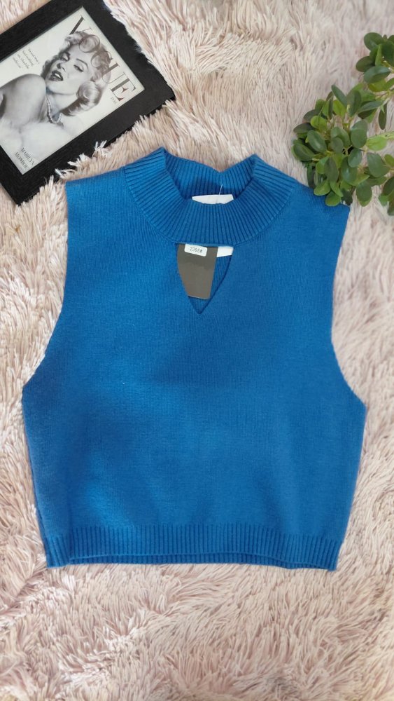 BLUSA TIPO CAMISETA