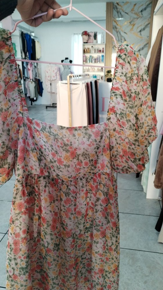 VESTIDO DE FLORES