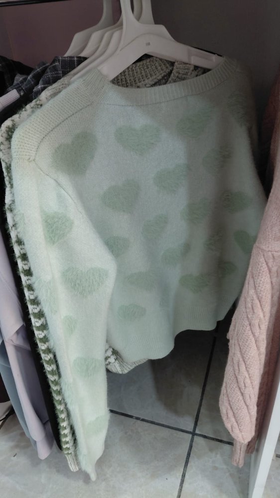 SUETER DE CORAZONES