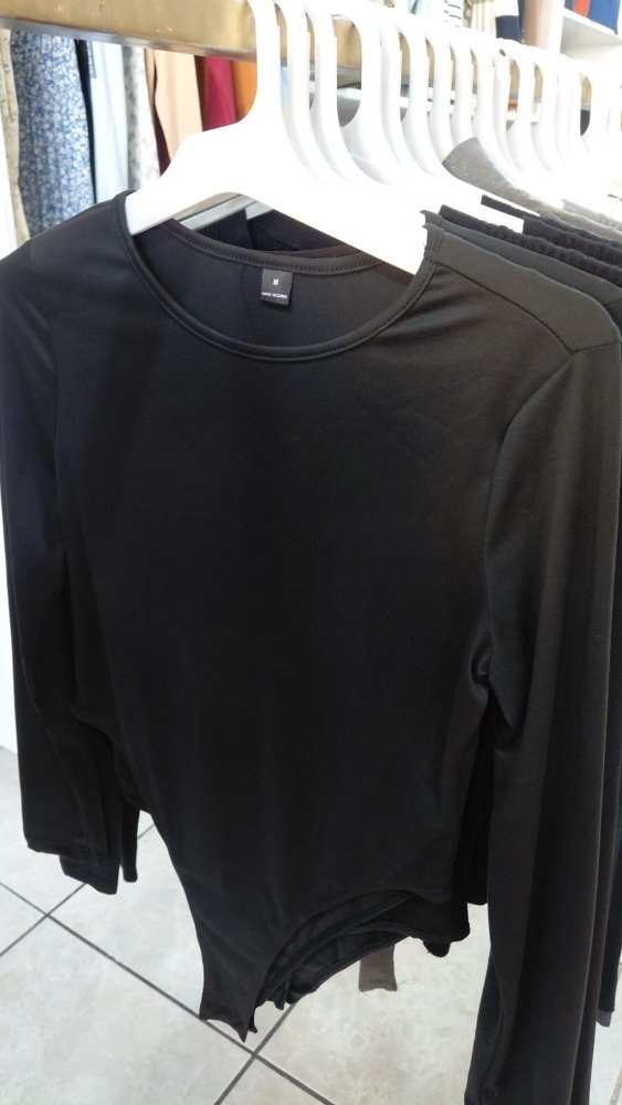 BODY CUELLO REDONDO