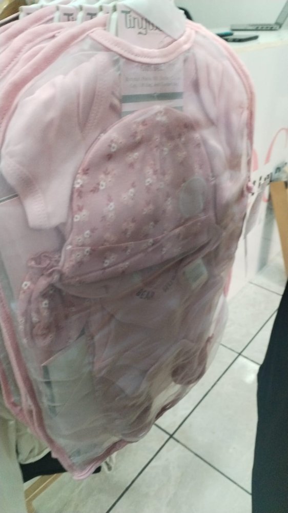 BODY+GORRO+BABERO+PANTALON
