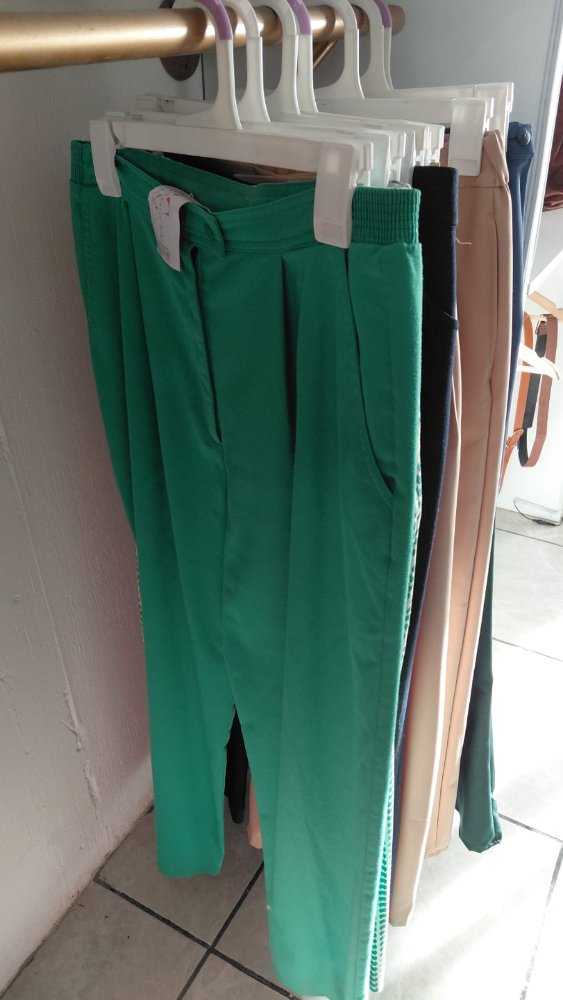 PANTALON FORMAL VERDE