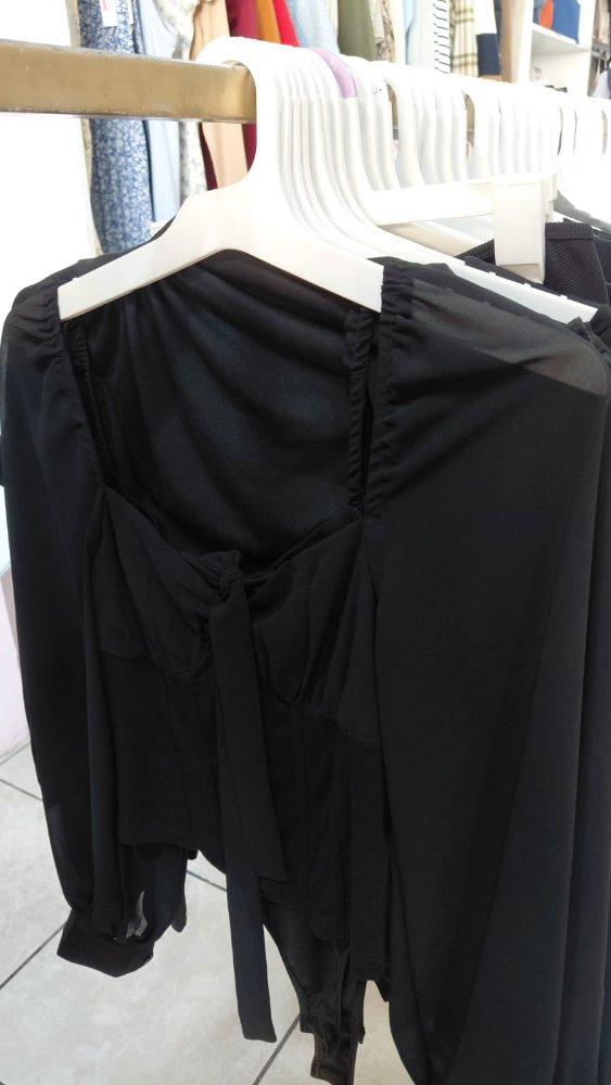 BLUSA MONO ENFRENTE