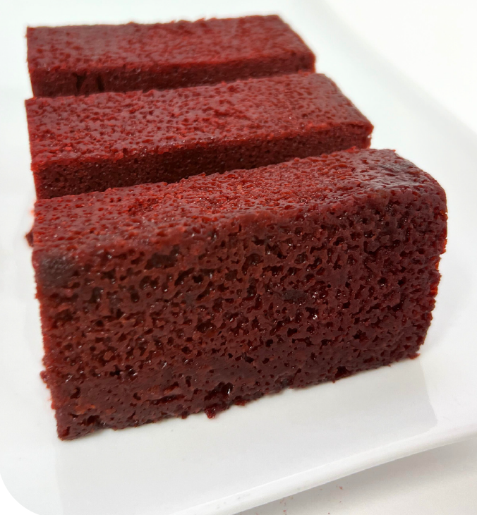 Bizcocho de Red Velvet (16 porciones o 72 bocados)