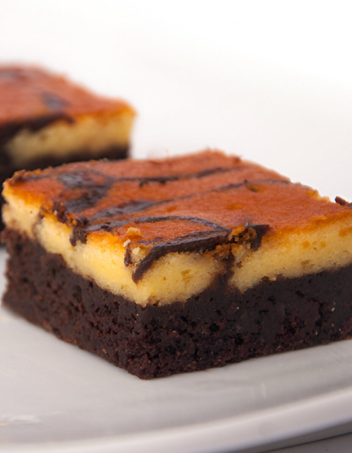 Placa de Brownie de Cheesecake (35 porciones)