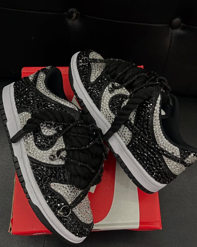 Customs Nike dunk low full cristal