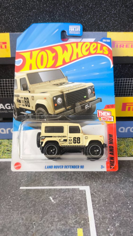 Land Rover Defender 90 Hot Wheels