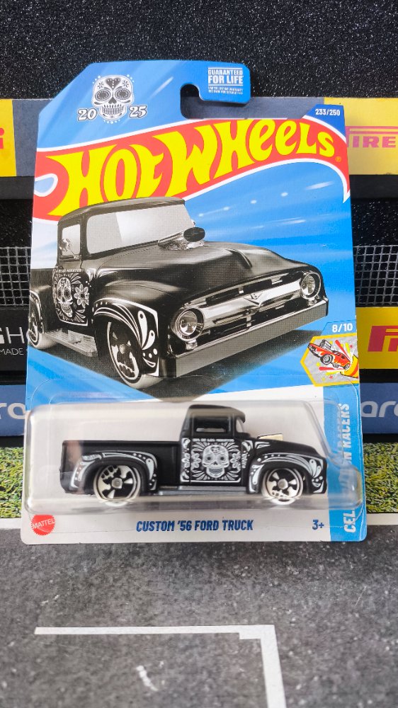 Custom 56. Ford Truck Dia de los muertos Hot Wheels