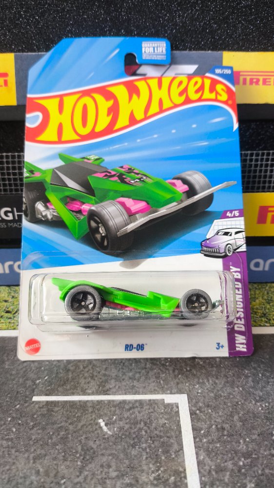 RD-06 Hot Wheels