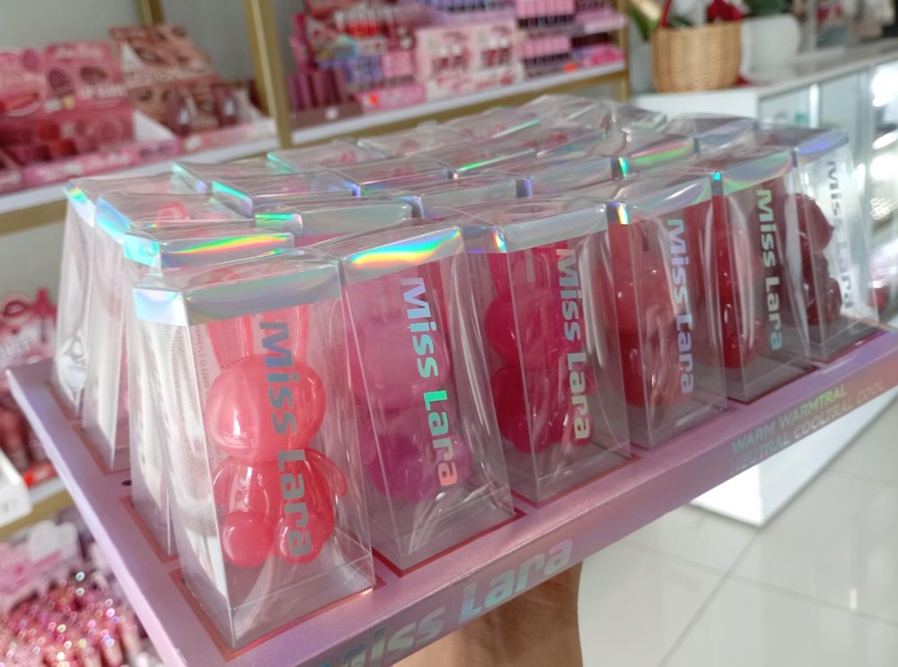 LIP GLOSS MISS LARA CONEJO PM