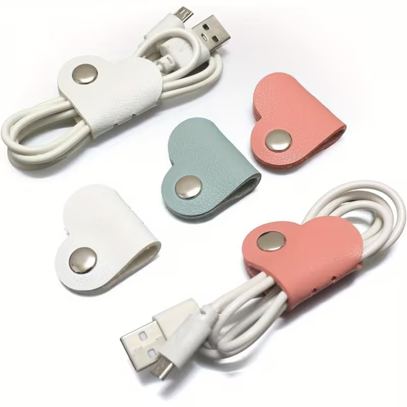Set 10 Organizadores de Cables Corazón Cuero Sintético