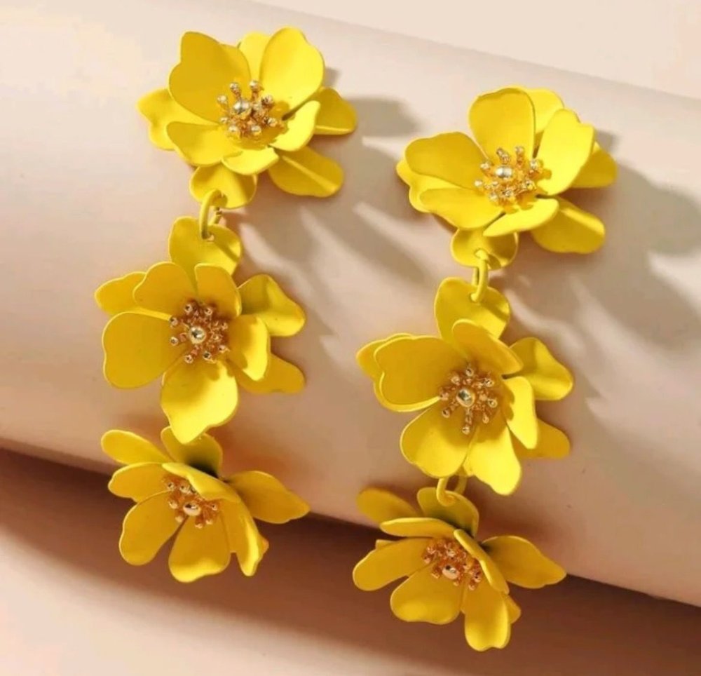 Brincos pendentes flor Ref.:La003