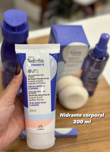 KIT TODODIA CREMA Y BODY SPLASH NOCTURNO PARA EL CUERPO
