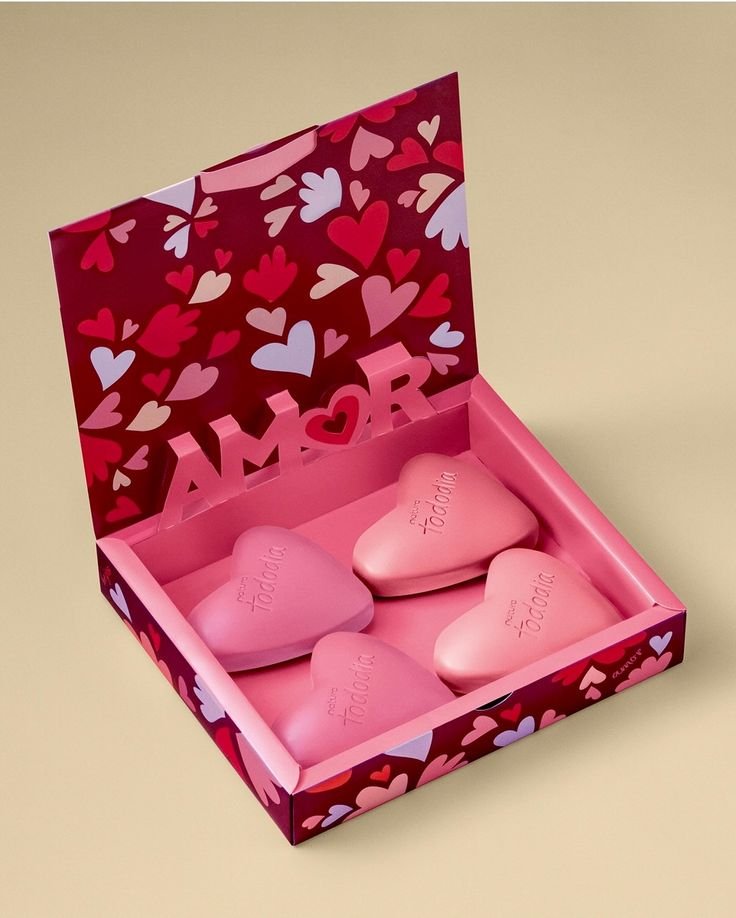 CAJA NATURA TODO DIA BEIJOS LOVE