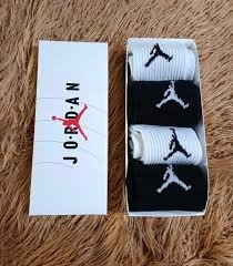 MEDIAS IMPORTADAS JORDAN X5 PARES