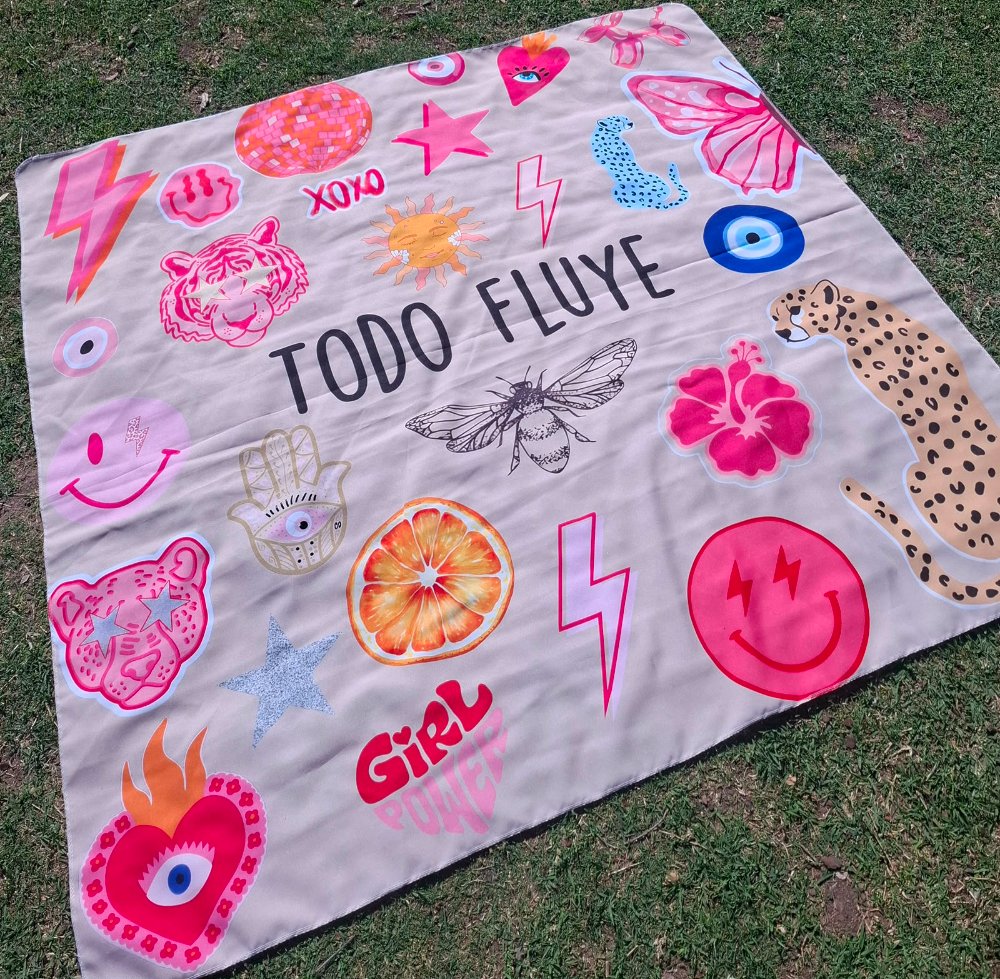 PLAYERA TODO FLUYE