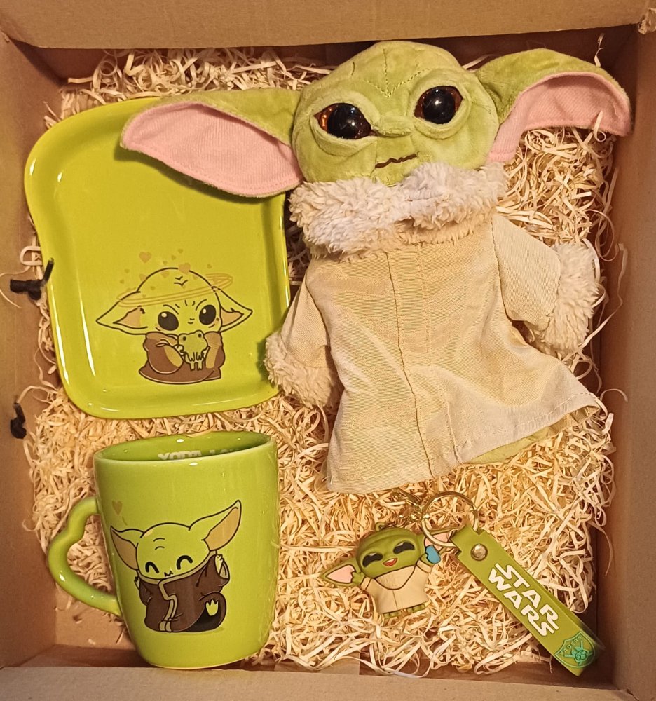 BOX YODA (STAR WARS)