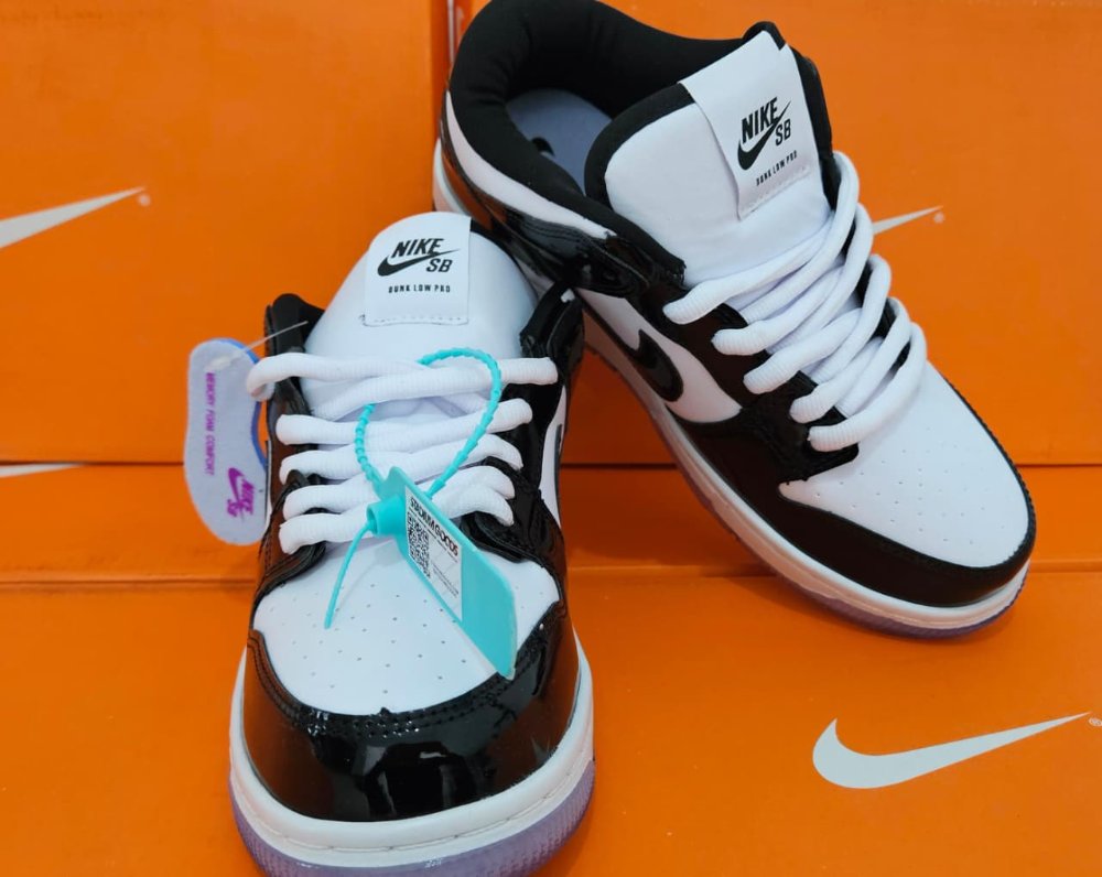 NIKE DUNK CONCORD #8