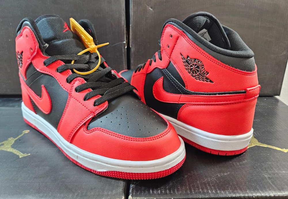 JORDAN RETRO MID 1 VERSITY RED #7