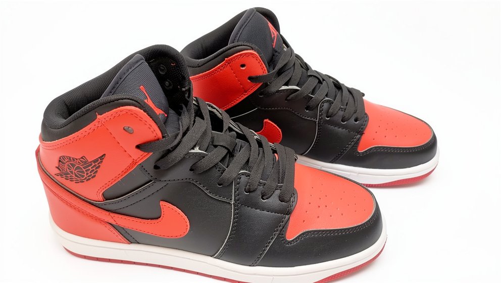 NIKE  JORDAN NEGRO ROJO BLANCO #6