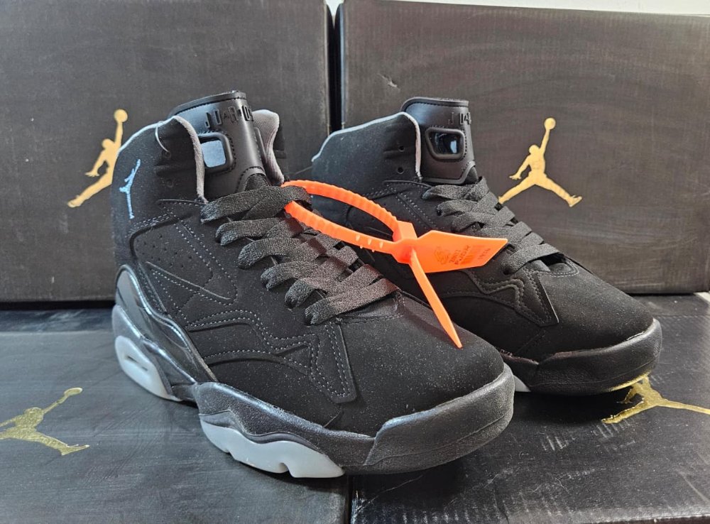 JORDAN MVP ANTHRACITE BLACK #7.5