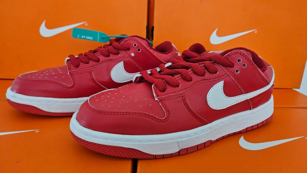 NIKE AIR ROJO CON BLANCO