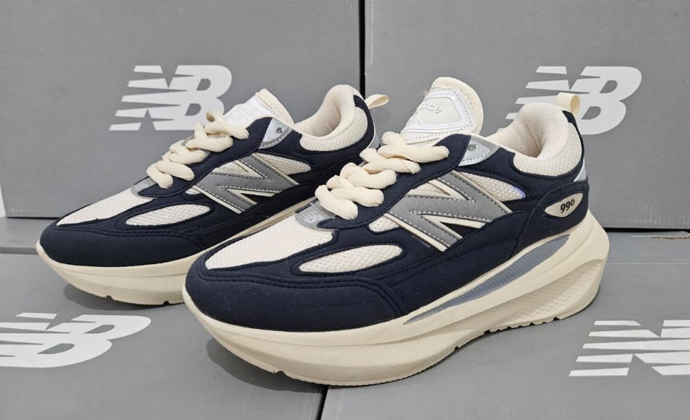 NEW BALANCE 990 LATE MARINO GRIS #3