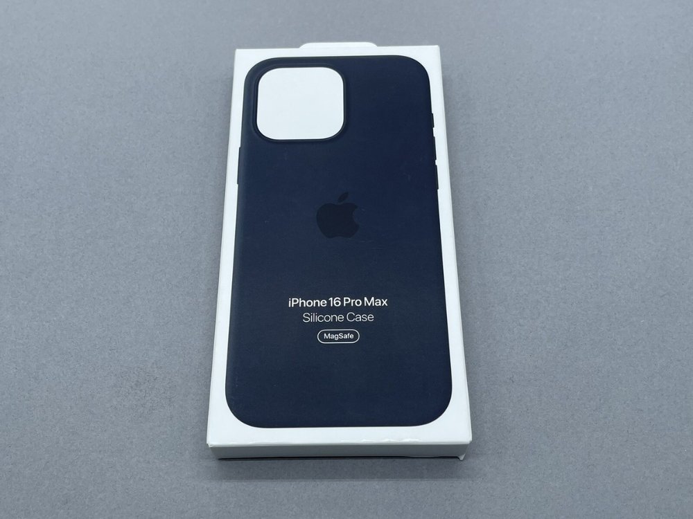 case iPhone 16 Pro Max, Silicone MagSafe