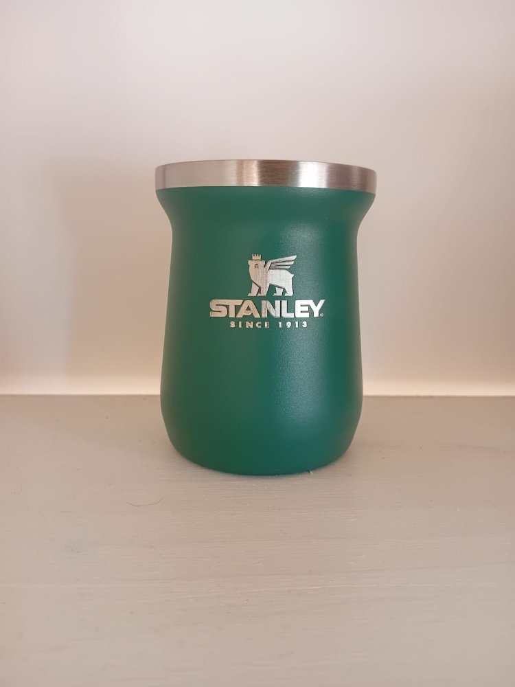 MATE REPLICA STANLEY VERDE