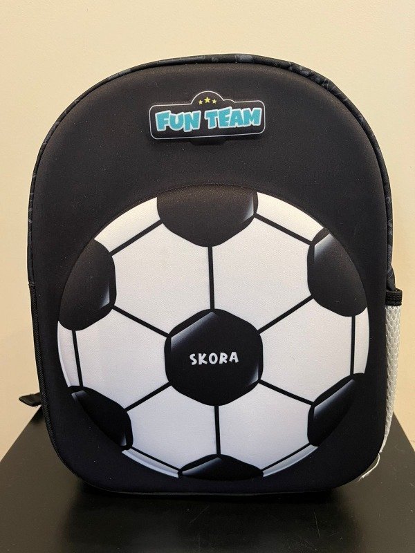 MOCHILA 12" FUTBOL SKORAA
