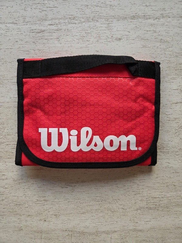 CARTUCHERA DESPLEGABLE WILSON ROJA