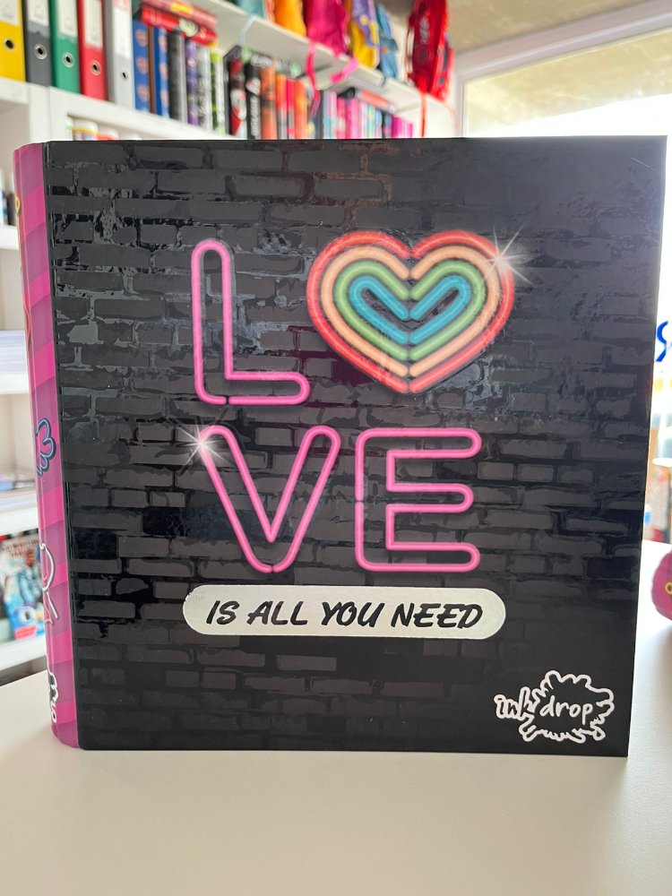 CARPETA CARTA LOVE NEON CON RELIEVE