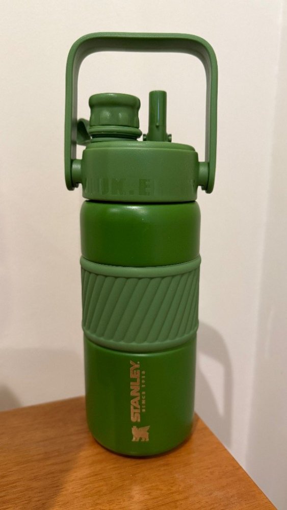BOTELLA TÉRMICA 600ml RÉPLICA STANLEY VERDE