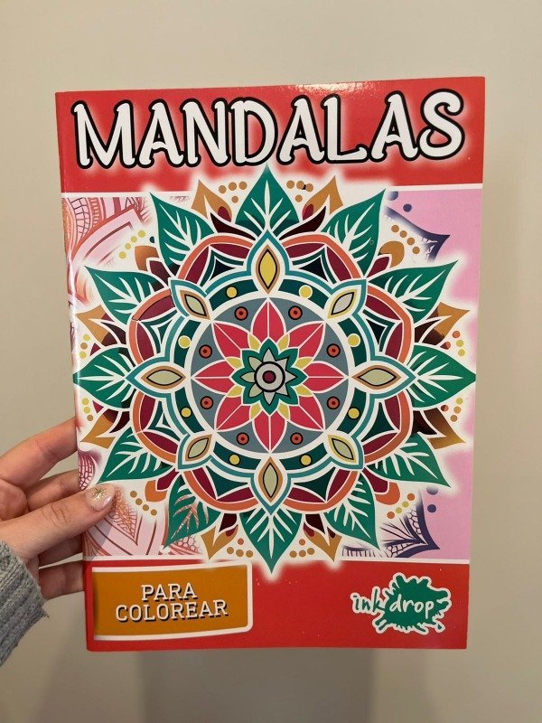 LIBRO PARA COLOREAR MANDALAS 20X27.5CM