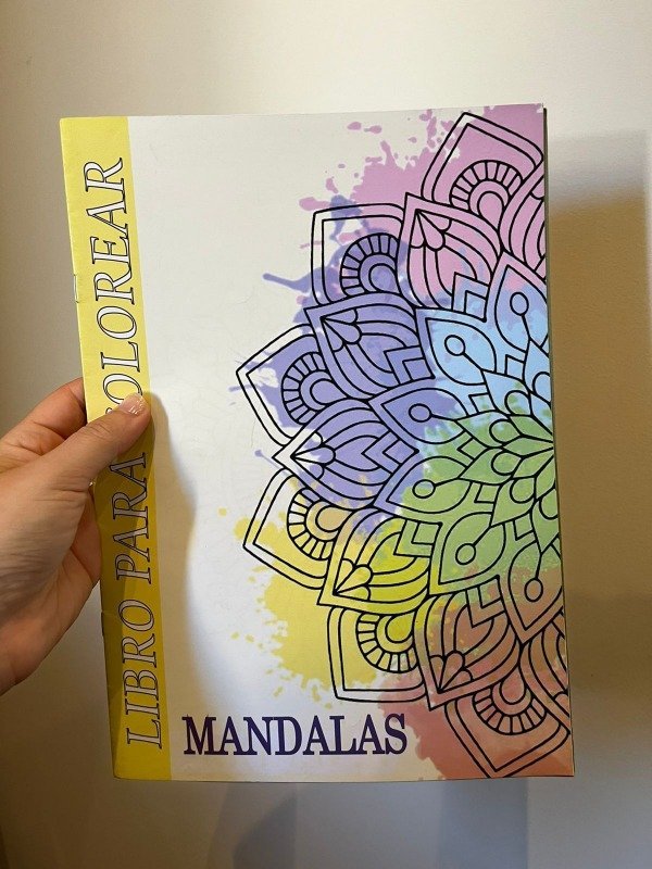 LIBRO PARA COLOREAR MANDALAS