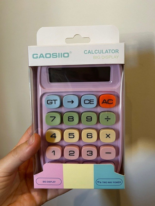 CALCULADORA LILA BOTONES PASTEL