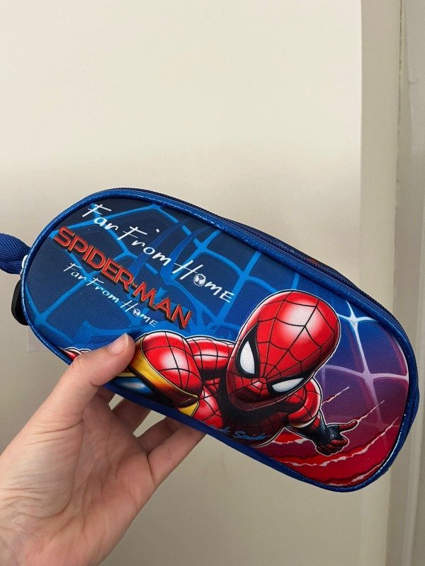 CARTUCHERA SPIDER-MAN UN CIERRE