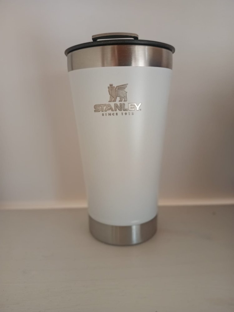 VASO BEER PINTS TERMICO 600 ML REPLICA STANLEY BLANCO