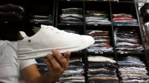 uh274  42.5 white green