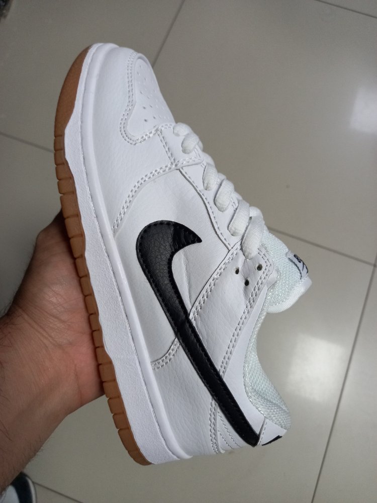 905268 nike sb blanca