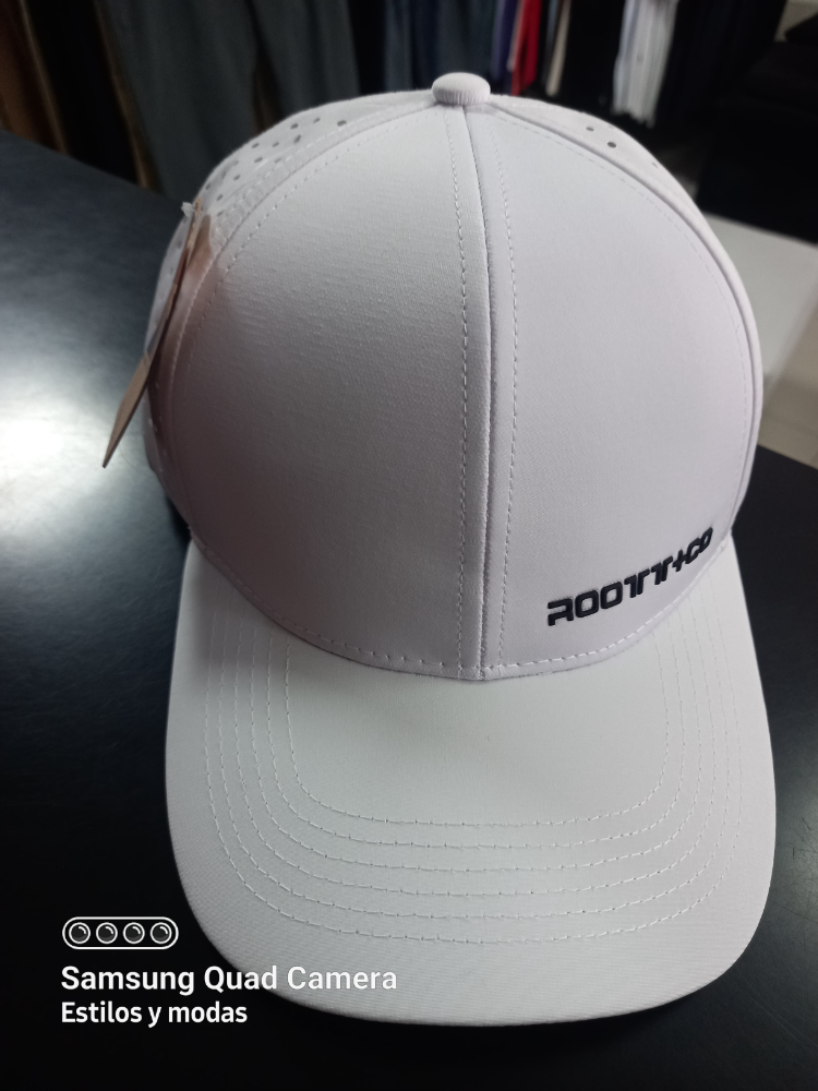 90046 gorra blanca roott co