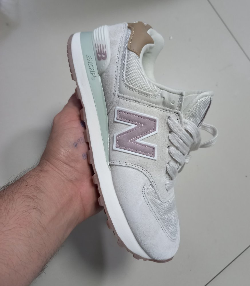 1003269 new balance beis rosa