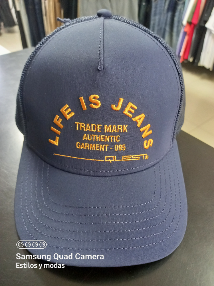 que106240043 m 016 gorra quest azul oscuro