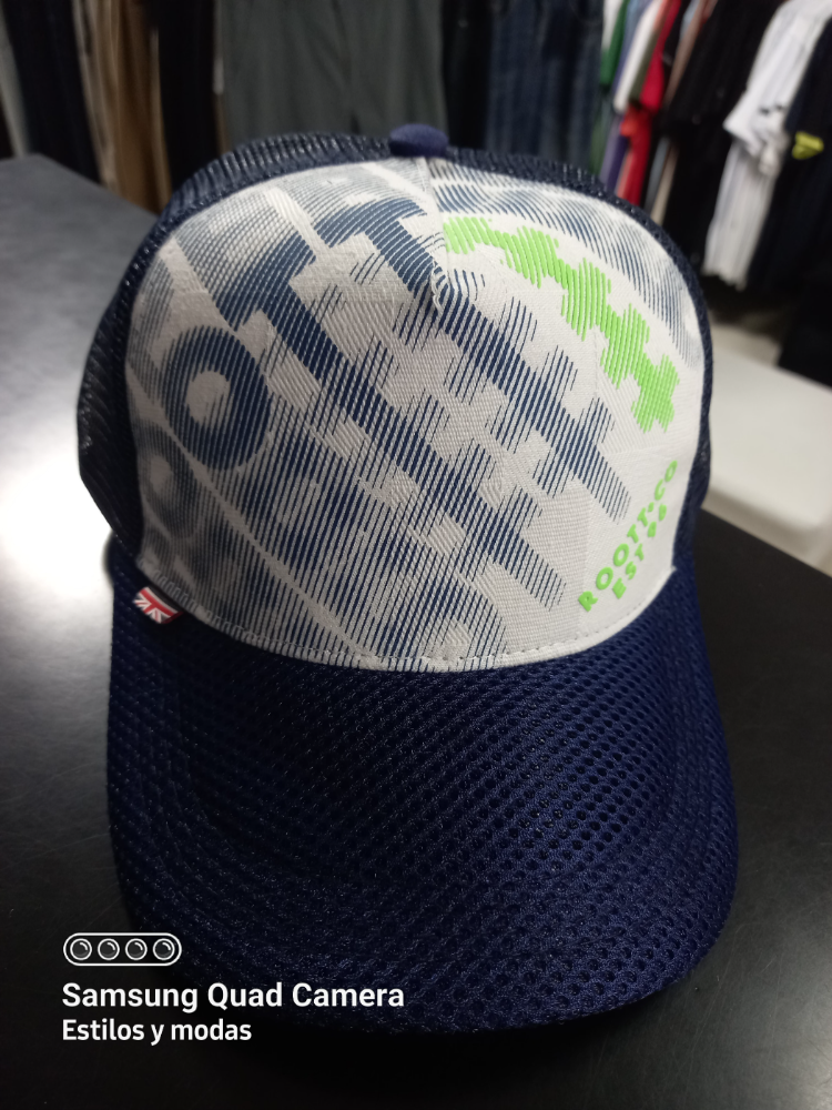 72020 gorra azul blanco roott co