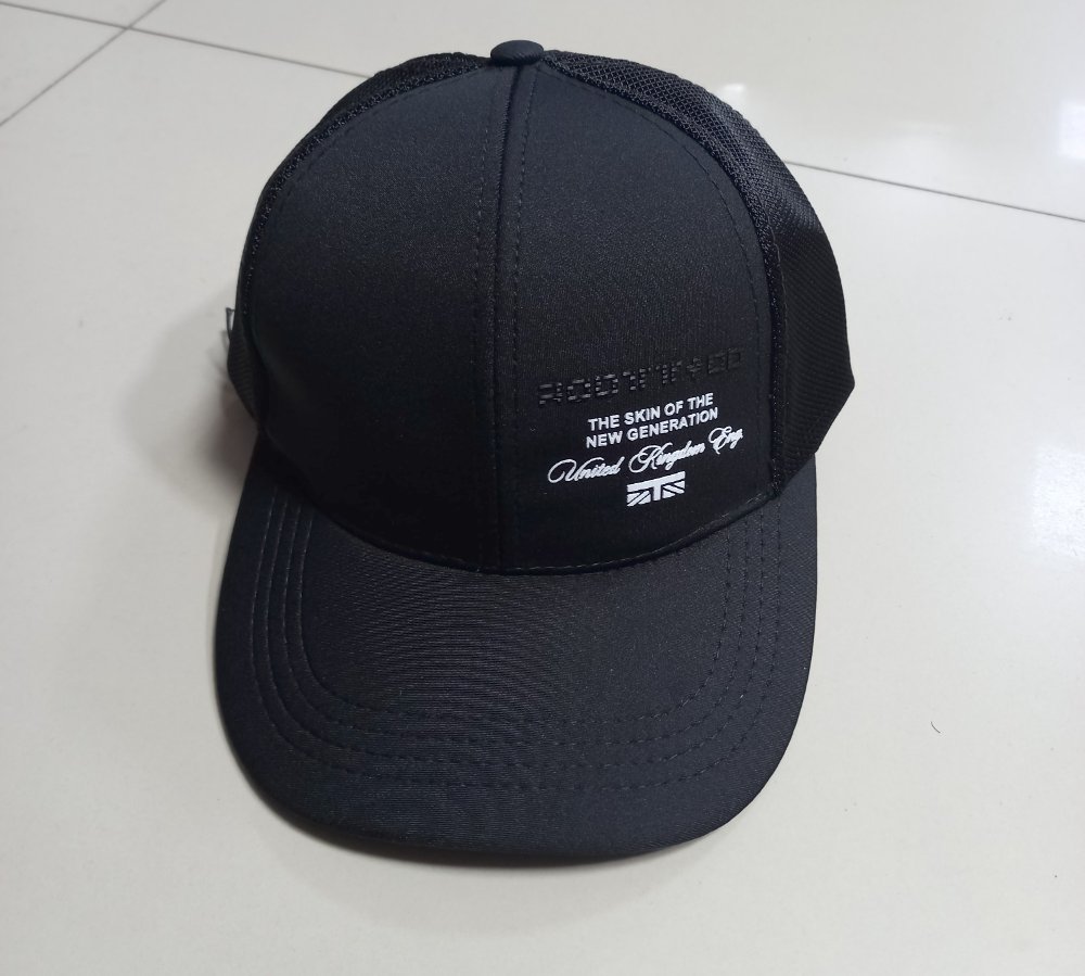 77008 gorra negra roott co